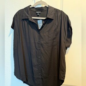 Torrid Deep Black Button-Up sleeveless Blouse